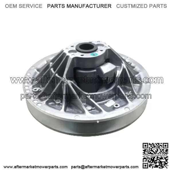 Snowmobile clutch driven wheel